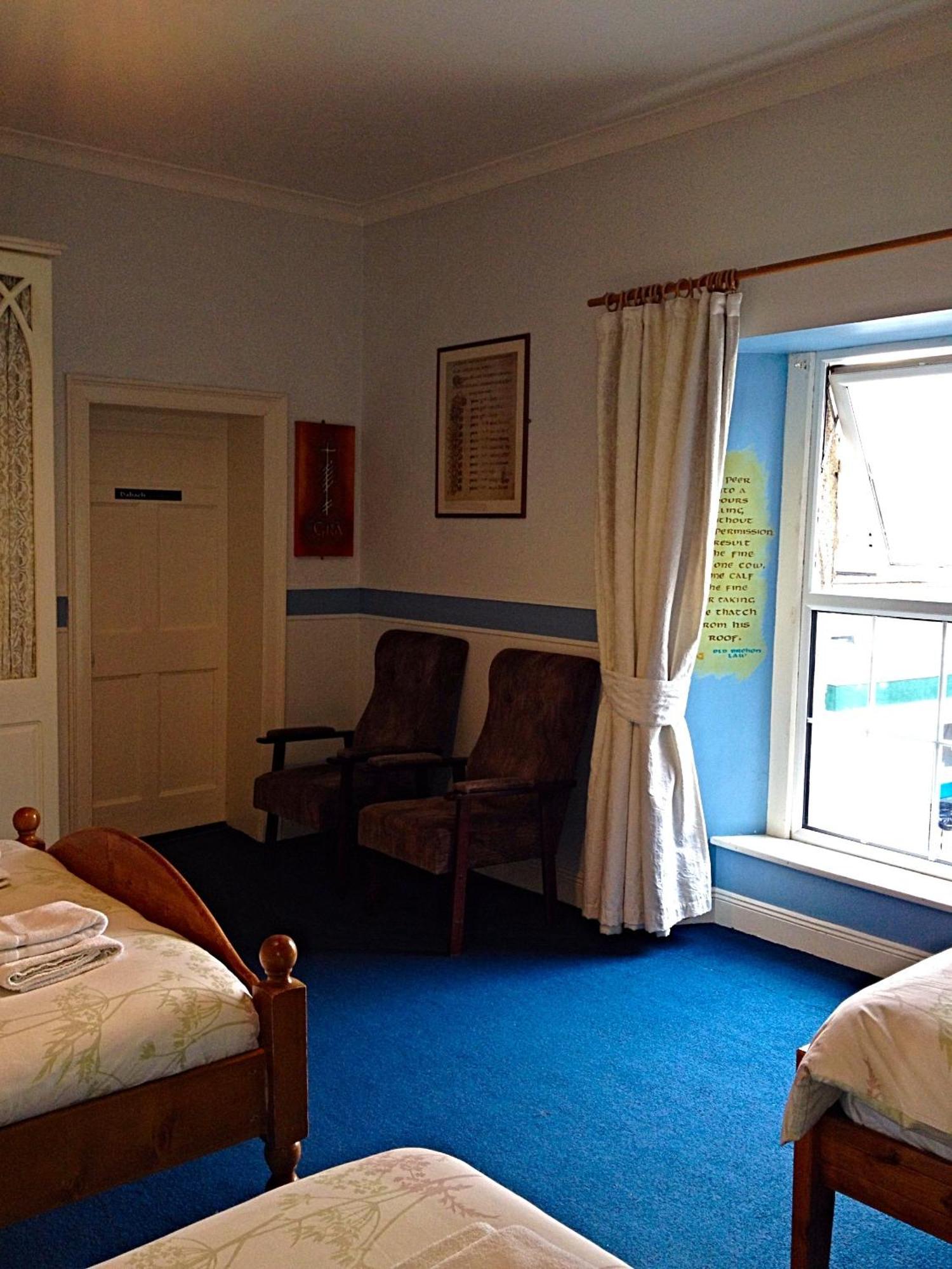 Cashel Town Center Inn Rum bild